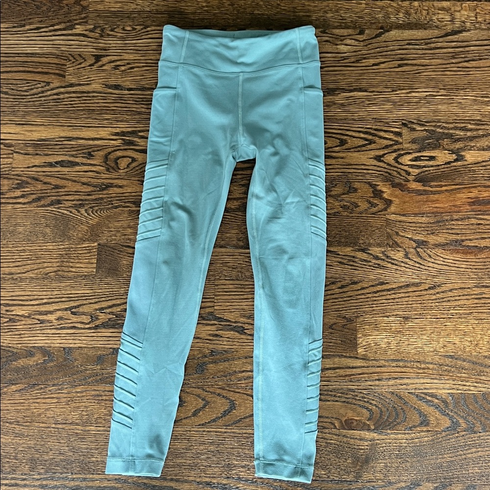 Athleta Girl Leggings size 8-10